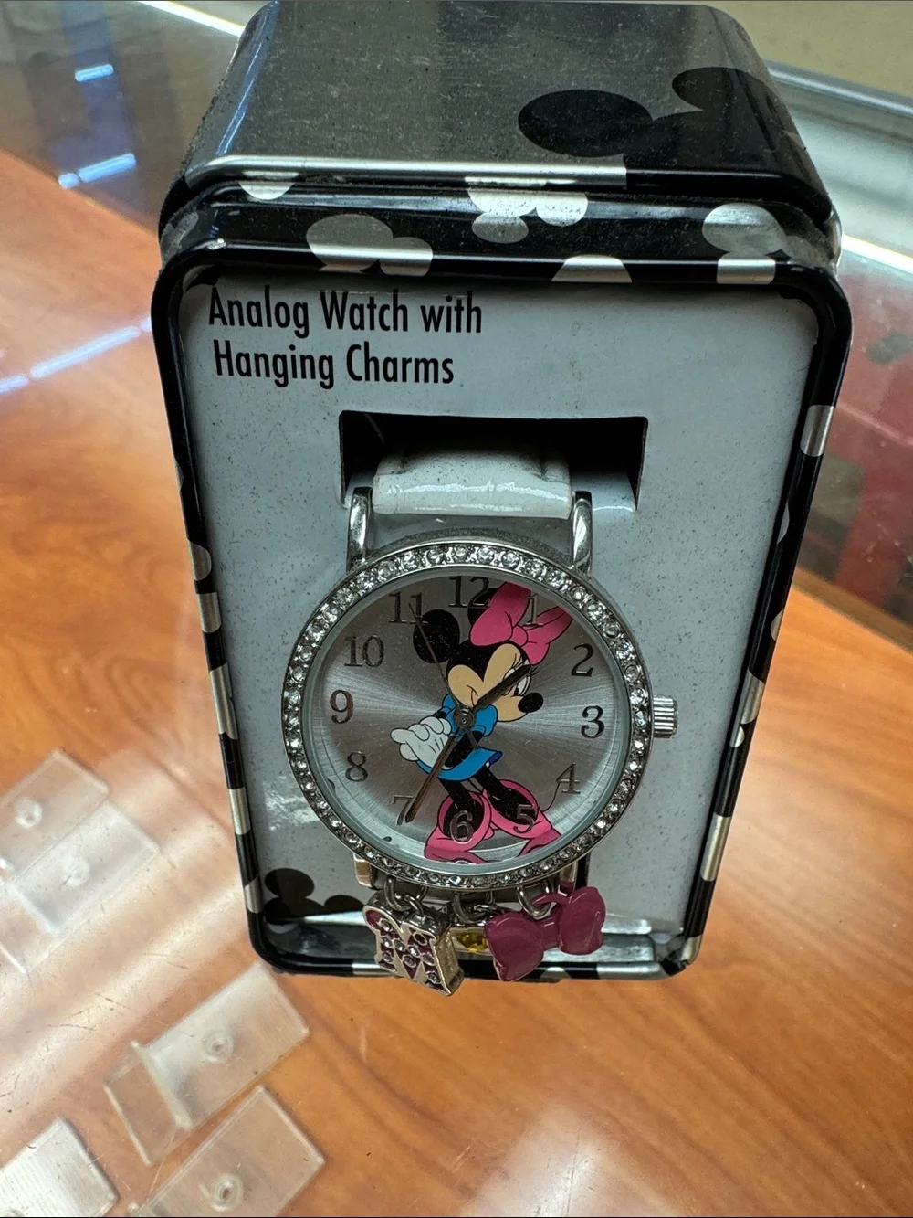 Minnie mouse disney watch